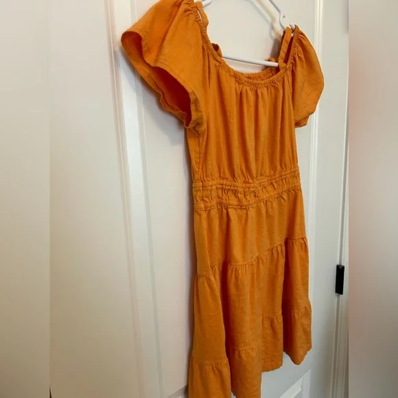 Girls Old Navy Off-The-Shoulder Tiered Swing Dress - Picture 4 of 5